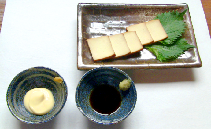 スモークチーズのような風味。醤油やマヨネーズをつけておつまみに。